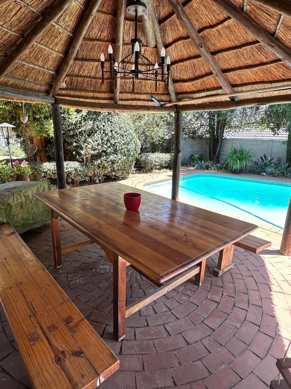 Bagley Terrace 136 Cottage Joanesburgo Exterior foto